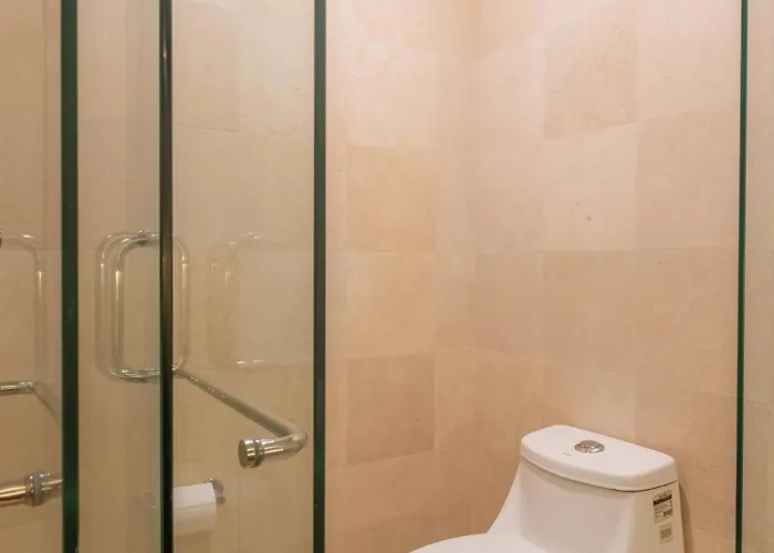 Gem Wifi, Laundry, Parking, Ideal Location